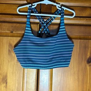 Athleta Girl Workout Athletic Girls Striped Sportsbra